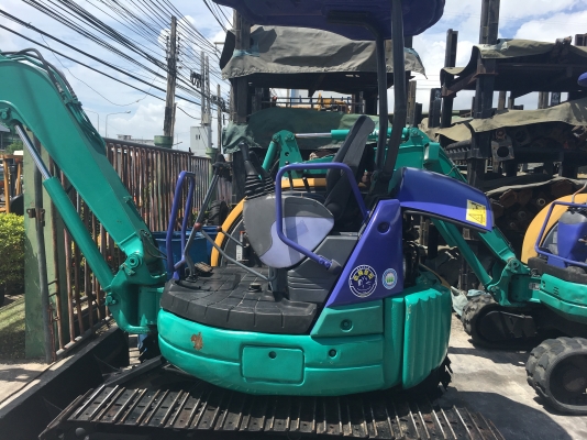 รถขุดเล็ก Komatsu PC30MR สภาพสวย เก่านอก สนใจติดต่อ 0874880101 Line ID: Kongniwatsiri