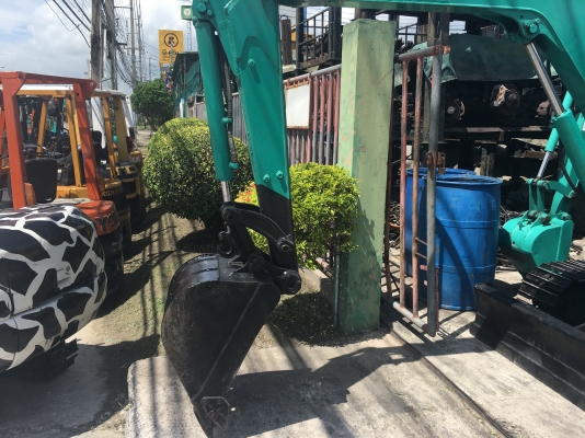 รถขุดเล็ก Komatsu PC30MR สภาพสวย เก่านอก สนใจติดต่อ 0874880101 Line ID: Kongniwatsiri