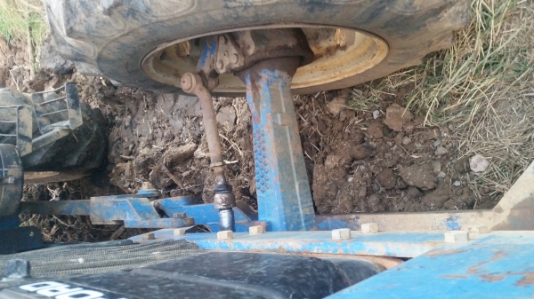 ขายรถไถ 6640 Newholland 4Wd