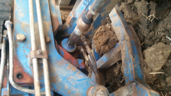 ขายรถไถ 6640 Newholland 4Wd