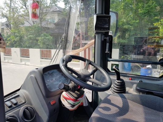 ขายรถตักรุ่นใหม่ ปี2013 พร้อมใช้งาน ต่อแขนแล้ว HYUNDAI HL730-9s โทร.090-986-2521อ๊อบ