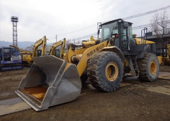 มาใหม่ครับ HITACHI ZW310A นำเข้าจากญี่ปุ่น โทร.090-986-2521 อ๊อบ