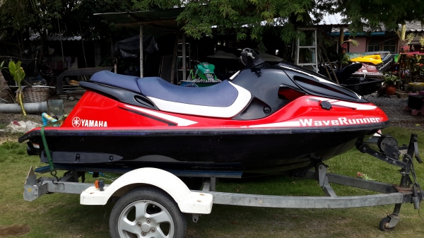 ขายเรือเจ็ทสกีมือสอง yamaha gp1200 (รับซ่อมเรือเจ็ทสกี) เรือพร้อมเล่นสีสวยๆๆพร้อมลองน้ำครับ จบๆๆไม่ต ขายเรือเจ็ทสกีมือสอง yamaha gp1200 (รับซ่อมเรือเจ็ทสกี) เรือพร้อมเล่นสีสวยๆๆพร้อมลองน้ำครับ จบๆๆไม่ต