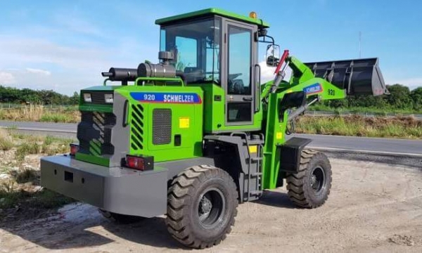 ขายด่วนรถตักSCHMELZER-920HLเอวอ่อนขับ4ล้อเกียรท็อกโลฮายรถนำเข้าขนาดใหญ่ตัก1.5คิวยกสูง4.5เมตรรถใหม่แกะกล่อง100\%นำเข้ายังไม่ได้ใช้งานจากจีน