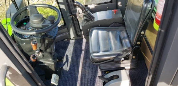 ขายด่วนรถตักSCHMELZER-920HLเอวอ่อนขับ4ล้อเกียรท็อกโลฮายรถนำเข้าขนาดใหญ่ตัก1.5คิวยกสูง4.5เมตรรถใหม่แกะกล่อง100\%นำเข้ายังไม่ได้ใช้งานจากจีน