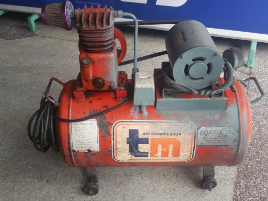 ขายปั๊มลม1/3แรง (AIR COMPRESSOR) ถัง25ลิตร พร้อมใช้งานตัวถังเหล็กคุณภาพดี ขาย2,200บาท
