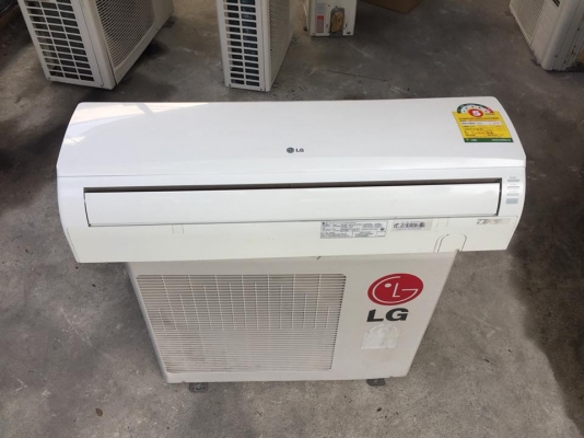 **** ขายแอร์ LG 12500 BTU สภาพสวย ****