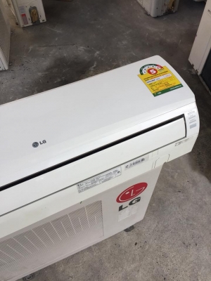 **** ขายแอร์ LG 12500 BTU สภาพสวย ****
