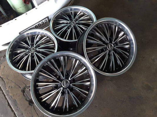 ล้อ Max แนว VIP 6รู139 ขอบ 18*8.5 สภาพสวยๆ 1ชุด ล้อ Max แนว VIP 6รู139 ขอบ 18*8.5 สภาพสวยๆ 1ชุด