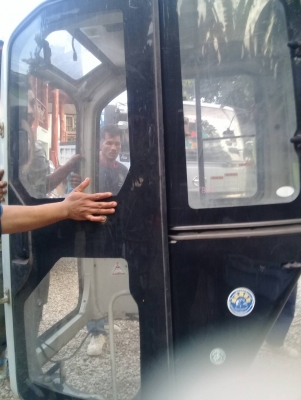 ขายตู้รถแบคโฮ