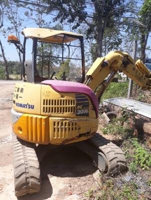 ขาย แบคโฮ KOMATSU PC30UU-3 เก่านอก รถพร้อมใช้งาน เอกสารใบอินวอยซ์ ขาย แบคโฮ KOMATSU PC30UU-3 เก่านอก รถพร้อมใช้งาน เอกสารใบอินวอยซ์