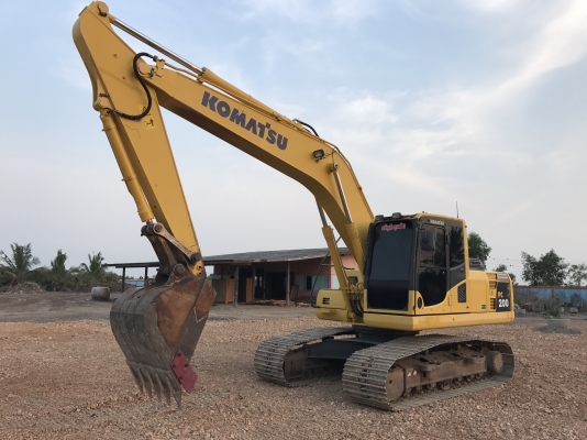 ขาย KOMATSU PC200-8MO สวยๆ พร้อมใช้งาน สีเดิมทั้งคัน 9000 ชั่วโมง ชมรถที่หน้างานได้ทุกวัน สนใจติดต่อ 081-4283210