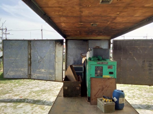 ขายตู้แห้ง10 บานไม่มีเสากลาง , ยาว 7.35 กว้าง2.45สูง2.45 ขาย40000ุบาทครับหรือแลกกับกระบะเหล็ก7.2เมตรขึ้นไปใครมีลองเสนอมาครับ