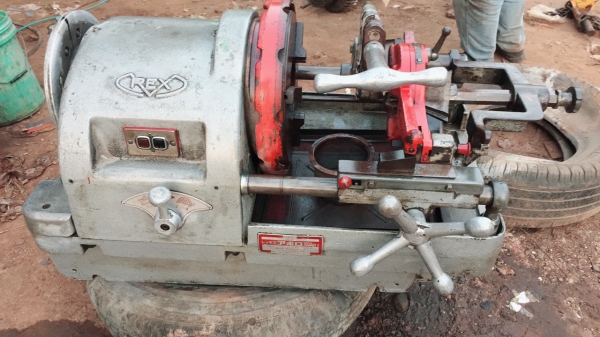 ขายเครื่องต๊าฟเกียวท่อเหล็ก