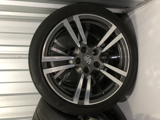 ขายล้อแม็ก porsche panamera 20 นิ้ว