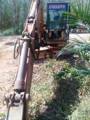 KOMATSU PC60-5 เครื่องดี ปั้มดี ตามสภาพ ยังใช้งานอยู่ สอบถาม 0872976734