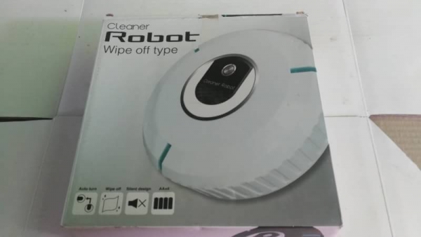 550 บ.ส่งถึงบ้านฟรีโทร 083-2000058 LINE ID: line832923 Robot Wipe off type หุ่นยนต์เช็คทำความสะอาดพร