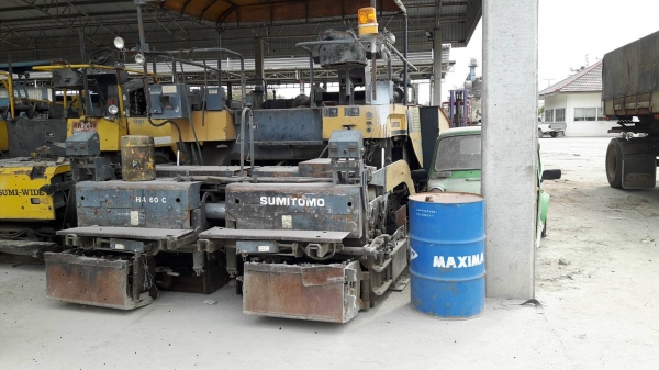 รถปูยางสุมิโตโม่พร้อมใช้งานราคา 1,400,000 รถอีสาน