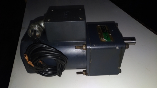 มอเตอร์พร้อมชุดเกียร ยี่ห้อOm japan