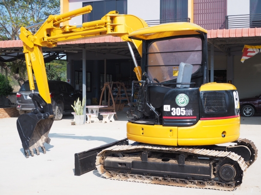 350,000 บาท. ขายรถขุด MITSUBISHI MM57SR. (ทำสีCAT)