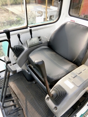 KOMATSU 45-7 ขนาดPC-45 <มีVDOให้ชม>รถเก่านอกมีเอกสารอินวอย☎️ติดต่อ 085-5632278 <ราคาต่อรองได้> KOMATSU 45-7 ขนาดPC-45 <มีVDOให้ชม>รถเก่านอกมีเอกสารอินวอย☎️ติดต่อ 085-5632278 <ราคาต่อรองได้>