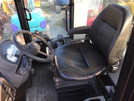 CAT 926G สภาพสวย พร้อมใช้งาน โทร.090-986-2521อ๊อบ