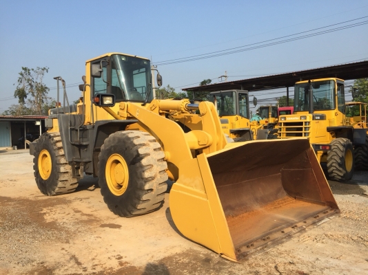 KOMATSU WA400-3E จากญี่ปุ่นแท้ สภาพสวย พร้อมใช้งาน โทร.090-986-2521 อ๊อบ