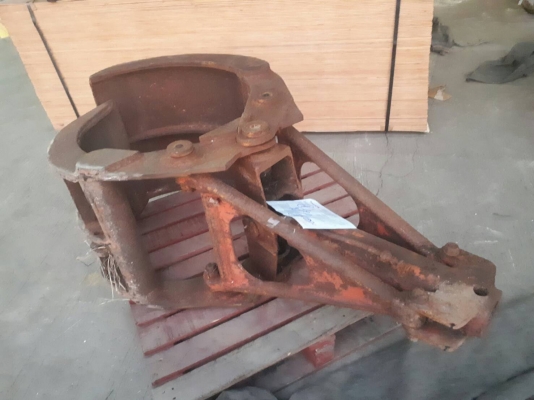 tractor-backhoe จัดส่ง หัวคีบ ติดแบคโฮ ให้ลูกค้ามหาสารคาม ที่ขนส่ง OK ทรานสอปร์ตนะครับ รอรับได้เลยคร tractor-backhoe จัดส่ง หัวคีบ ติดแบคโฮ ให้ลูกค้ามหาสารคาม ที่ขนส่ง OK ทรานสอปร์ตนะครับ รอรับได้เลยคร
