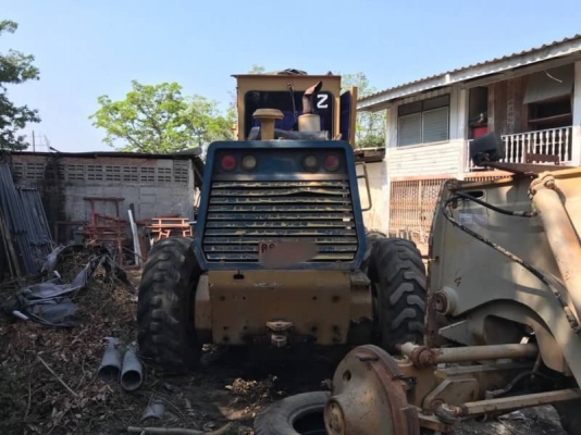 ขาย 955,000 รถเกรด GALION 850B ทำงาน 10,466 ชม (ป้ายแดง จาก อริยะ) เครื่องดี เกียร์แรง ระบบไฮโดรลิกเยี่ยม สภาพพร้อมทำงาน เอกสารเล่มทะเบียน ภาษีไม่ขาด  รถอยู่ จ ศรีสะเกษ โทร 0610710295