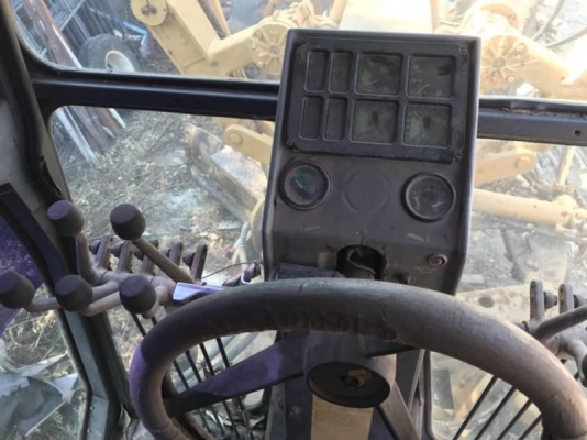 ขาย 955,000 รถเกรด GALION 850B ทำงาน 10,466 ชม (ป้ายแดง จาก อริยะ) เครื่องดี เกียร์แรง ระบบไฮโดรลิกเยี่ยม สภาพพร้อมทำงาน เอกสารเล่มทะเบียน ภาษีไม่ขาด  รถอยู่ จ ศรีสะเกษ โทร 0610710295