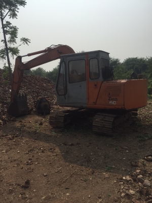 Hitachi zx60-1 พร้อมใช้งาน