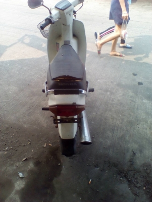 ็ขายแล้ว Honda wave100และ 125 Honda dream
