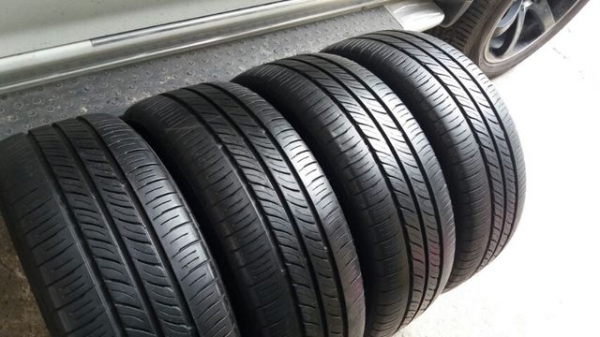 ยาง Dunlop 205 55 16 ปี 16
