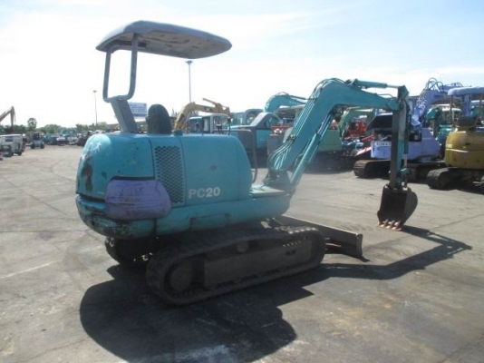 ขายรถขุดkomatsu  pc20--6