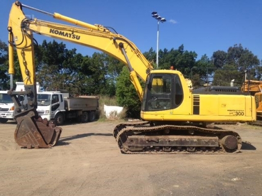 ขายKomatsu PC300-6 รถนอกนำเข้า