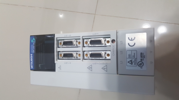 ขาย MITSUBISHI AC Servo Amplifier Mr-j2s-100a ( Mrj2s100a )สภาพใหม่มาก พร้อมใช้งาน โทร 094-7493794 ขาย MITSUBISHI AC Servo Amplifier Mr-j2s-100a ( Mrj2s100a )สภาพใหม่มาก พร้อมใช้งาน โทร 094-7493794