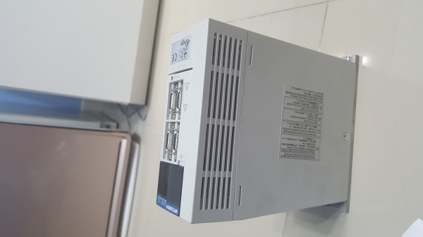 ขาย MITSUBISHI AC Servo Amplifier Mr-j2s-100a ( Mrj2s100a )สภาพใหม่มาก พร้อมใช้งาน โทร 094-7493794 ขาย MITSUBISHI AC Servo Amplifier Mr-j2s-100a ( Mrj2s100a )สภาพใหม่มาก พร้อมใช้งาน โทร 094-7493794