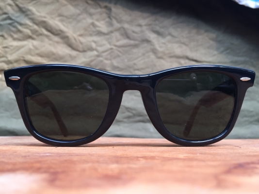 ขาย Rayban wayfarer made in USA size 50 mm ขาย Rayban wayfarer made in USA size 50 mm