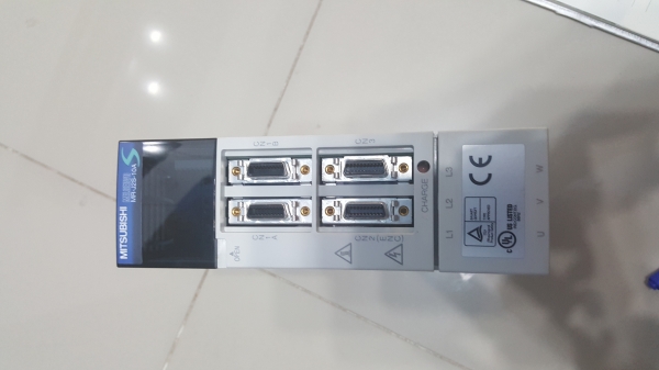 ขาย MITSUBISHI AC Servo Amplifier Mr-j2s-10a ( Mrj2s10a )สภาพใหม่มาก พร้อมใช้งาน โทร 094-7493794 ขาย MITSUBISHI AC Servo Amplifier Mr-j2s-10a ( Mrj2s10a )สภาพใหม่มาก พร้อมใช้งาน โทร 094-7493794