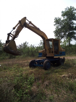 ขายแบคโฮล้อยางPC60รุ่น2 ลดราคาเหลือ220000บาท ขายแบคโฮล้อยางPC60รุ่น2 ลดราคาเหลือ220000บาท