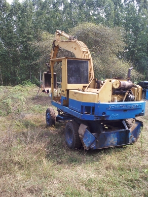 ขายแบคโฮล้อยางPC60รุ่น2 ลดราคาเหลือ220000บาท ขายแบคโฮล้อยางPC60รุ่น2 ลดราคาเหลือ220000บาท