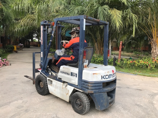 ขายFORKLIFT KOMATSU FG15-15(1.5ตัน) สวยเดิมจากญี่ปุ่น ยังไม่เคยใช้ในไทย 99,000เท่านั้น!!