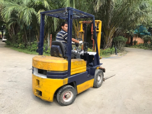 ขายFORKLIFT TOTOTA รุ่น5FG15(1.5ตัน) สวยเดิม 89,000เท่านั้น!!