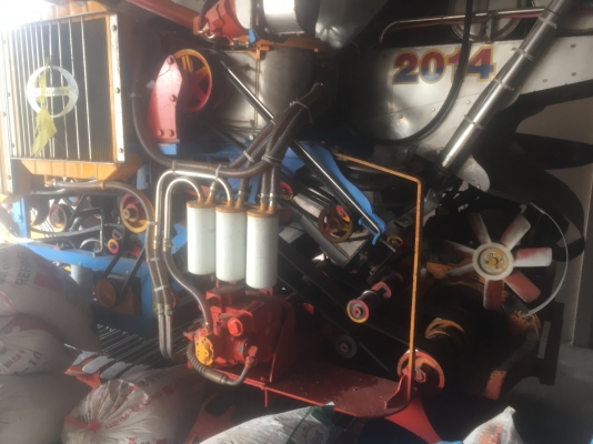 ขาย พิมายการช่าง ปี 2014 แท้ รถออกมาป้ายแดงไม่ได้บิ้ว เดิมๆตั้งแต่ซื้อมา ขาย พิมายการช่าง ปี 2014 แท้ รถออกมาป้ายแดงไม่ได้บิ้ว เดิมๆตั้งแต่ซื้อมา