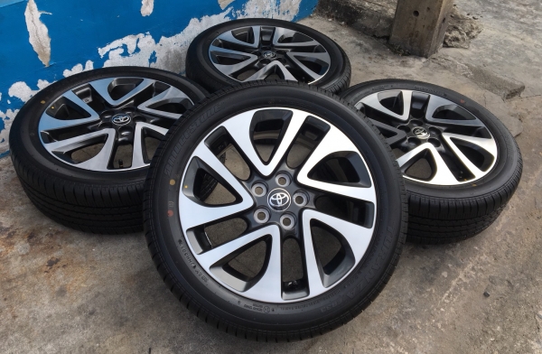 ล้อแม็กป้ายแดง Toyota Sienta รุ่นท๊อป ขอบ 16 พร้อมยางใหม่ป้ายแดง 195-50-16 ปลายปี 17 สวยกริ๊บๆ