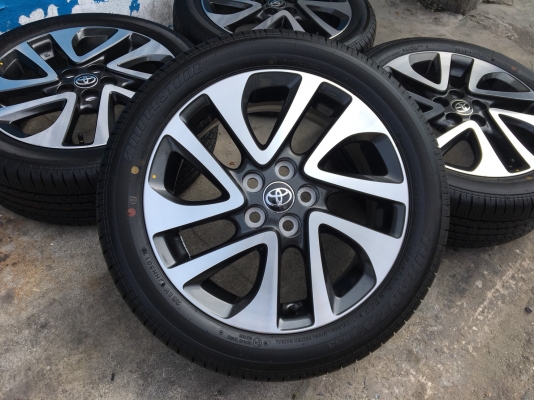 ล้อแม็กป้ายแดง Toyota Sienta รุ่นท๊อป ขอบ 16 พร้อมยางใหม่ป้ายแดง 195-50-16 ปลายปี 17 สวยกริ๊บๆ