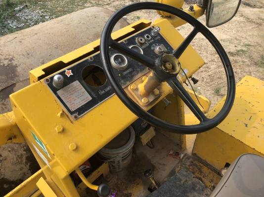 ขายรถบด สั่นสะเทือน