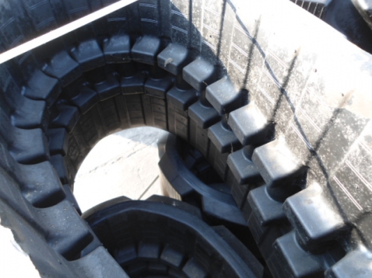 ขายแทรคยางของ*ใหม่ ยังไม่เคยใช้งาน ใช้สำหรับรถขุด SK60หรือ PC75UU ขนาดยาง 450x74x81 ข้อ ขายราคา 65,000 บาท ขายแทรคยางของ*ใหม่ ยังไม่เคยใช้งาน ใช้สำหรับรถขุด SK60หรือ PC75UU ขนาดยาง 450x74x81 ข้อ ขายราคา 65,000 บาท