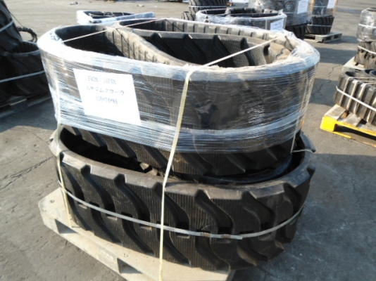 ขายแทรคยางของ*ใหม่ ยังไม่เคยใช้งาน ใช้สำหรับรถขุด SK60หรือ PC75UU ขนาดยาง 450x74x81 ข้อ ขายราคา 65,000 บาท ขายแทรคยางของ*ใหม่ ยังไม่เคยใช้งาน ใช้สำหรับรถขุด SK60หรือ PC75UU ขนาดยาง 450x74x81 ข้อ ขายราคา 65,000 บาท