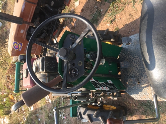 ขายรถไถนั่งขับ11แรง ใบดัน+ผาน ครบ เข้าร่องอ้อยได้